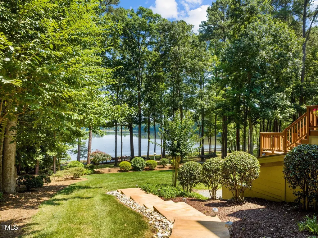 901 Edgewater Drive Garner NC 27529