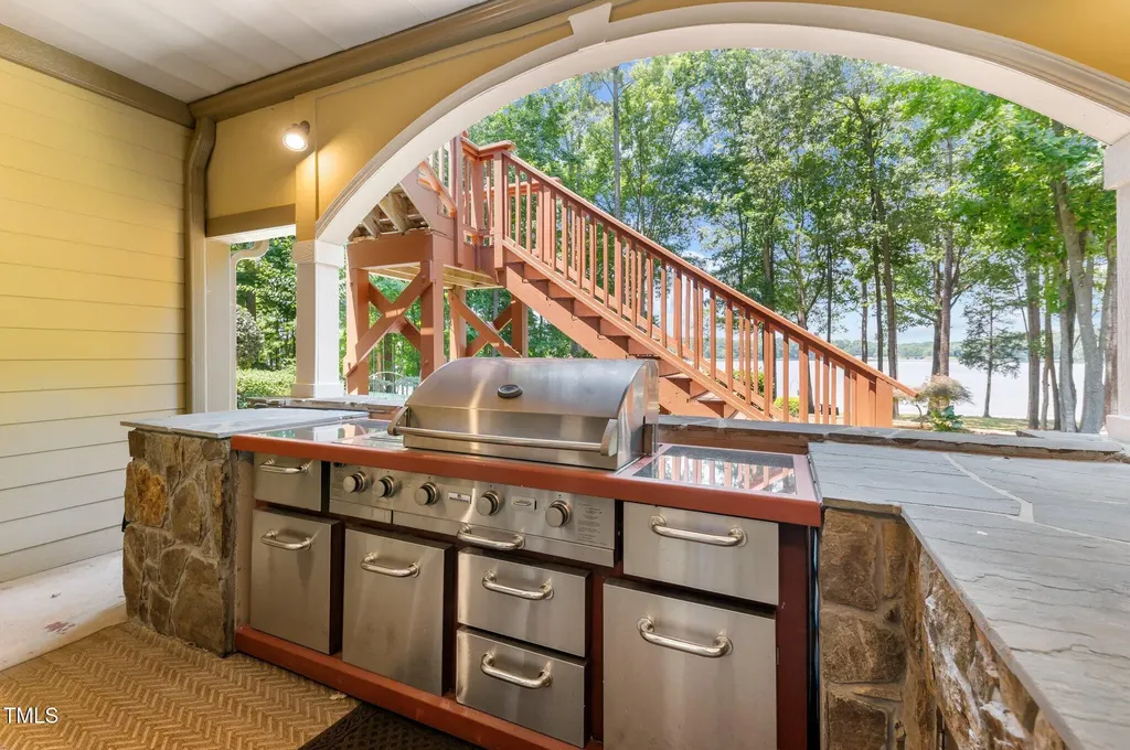 901 Edgewater Drive Garner NC 27529