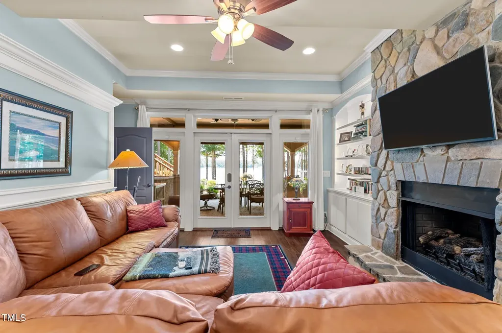 901 Edgewater Drive Garner NC 27529