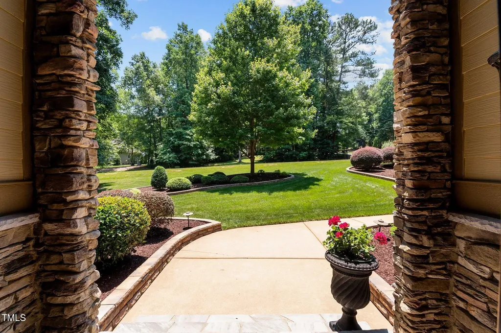 901 Edgewater Drive Garner NC 27529