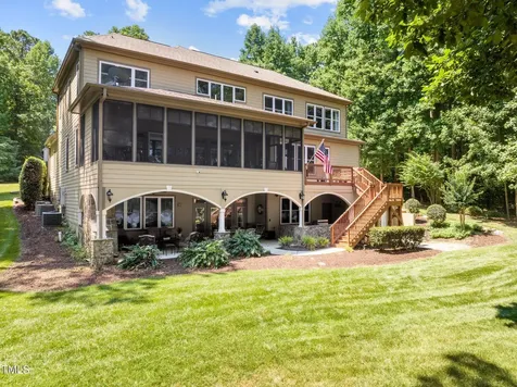 901 Edgewater Drive Garner NC 27529