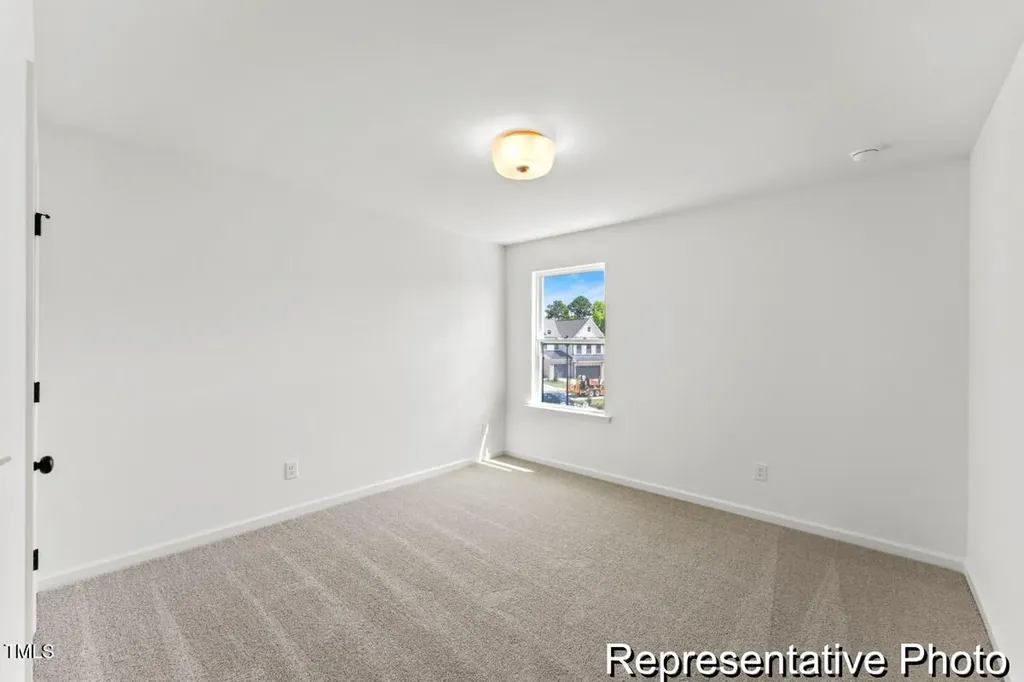 184 N District Avenue Clayton NC 27527