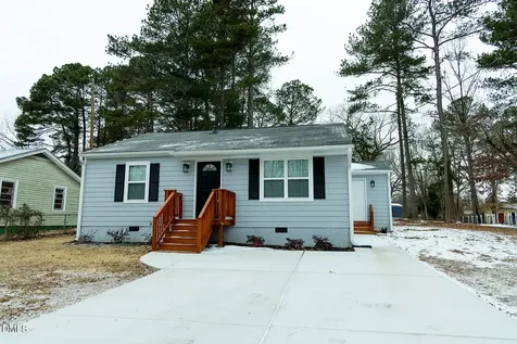 251 Booth Avenue Henderson NC 27536