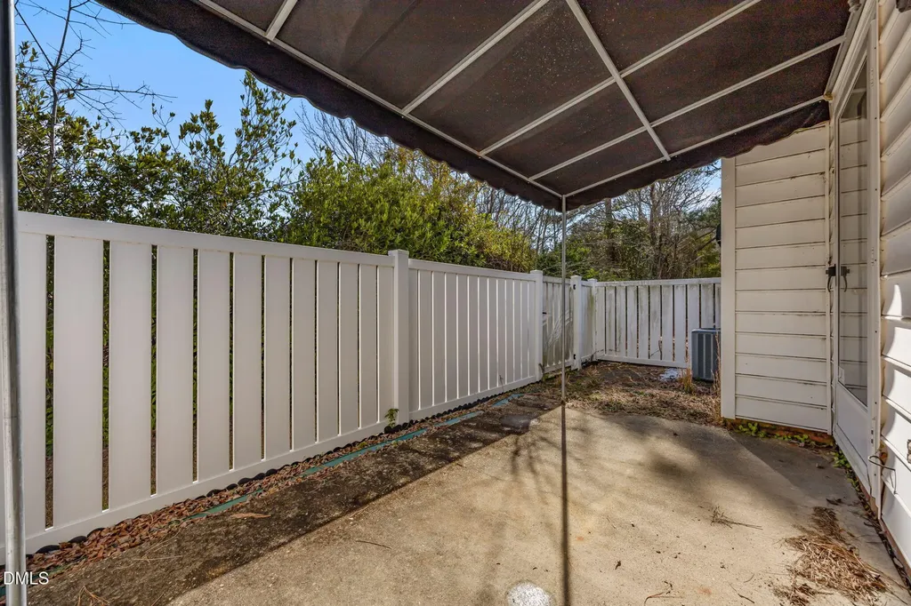 101 Fairwoods Court Dunn NC 28334