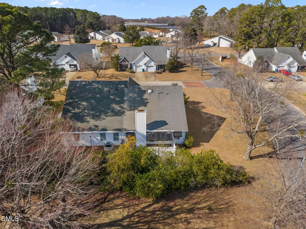 101 Fairwoods Court Dunn NC 28334