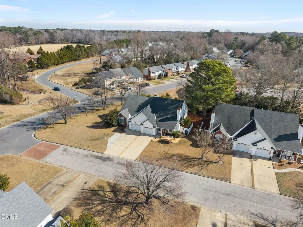 101 Fairwoods Court Dunn NC 28334