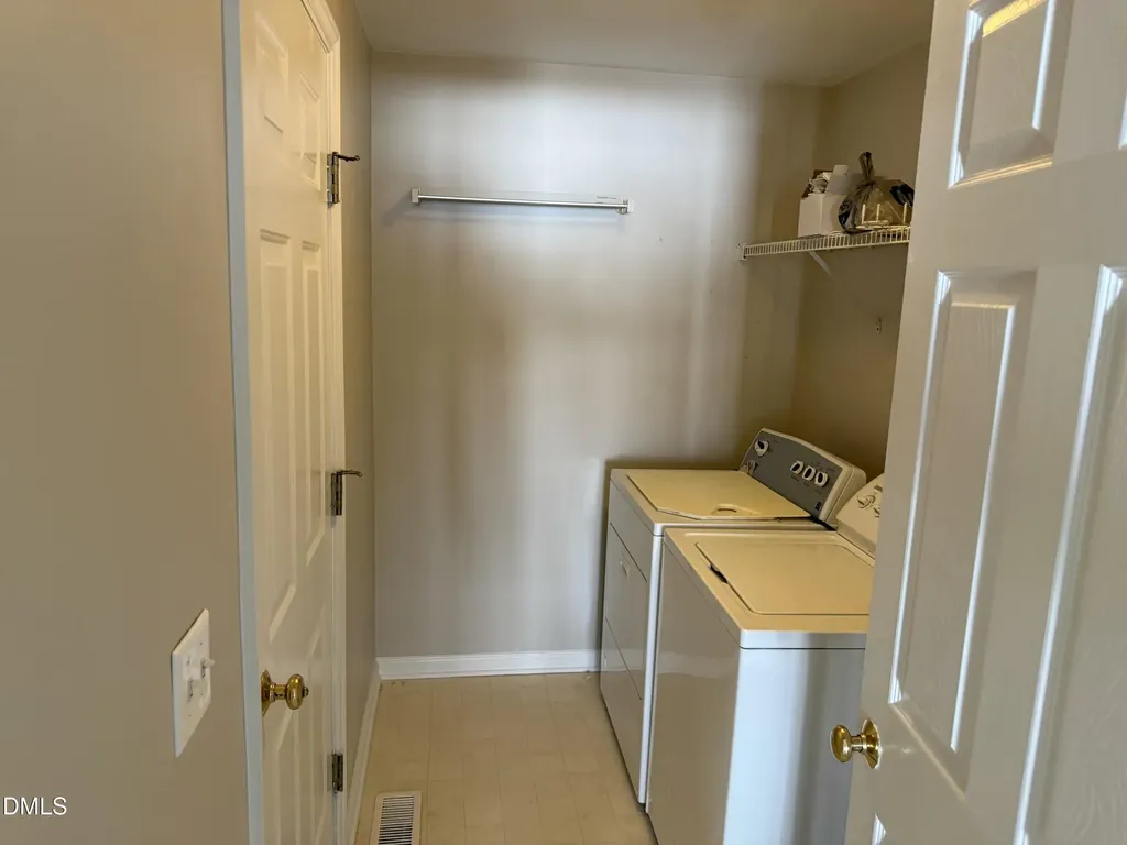 437 New Parkside Drive Chapel Hill NC 27516