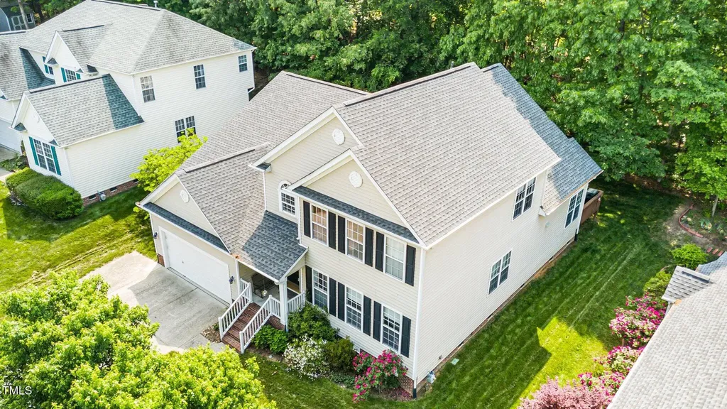 437 New Parkside Drive Chapel Hill NC 27516