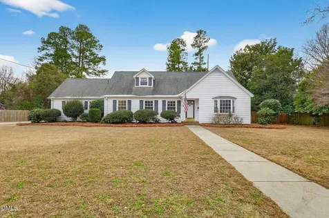 116 Jones Drive Dunn NC 28334