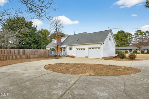116 Jones Drive Dunn NC 28334