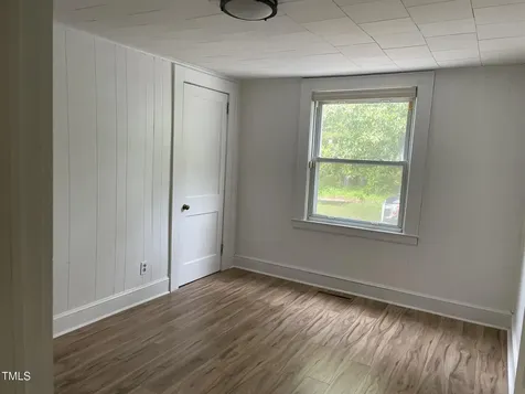 2716 Fawn Avenue Durham NC 27705