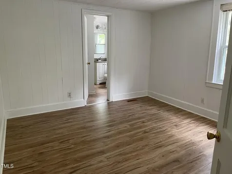 2716 Fawn Avenue Durham NC 27705
