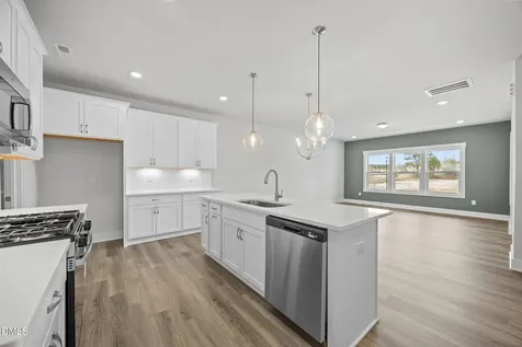 803 Central Park Drive Raleigh NC 27604