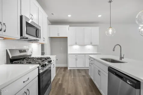 803 Central Park Drive Raleigh NC 27604