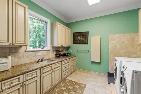 302 Annandale Drive Cary NC 27511