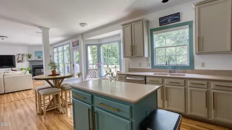 7 Monteith Court Durham NC 27713