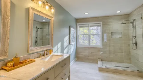 7 Monteith Court Durham NC 27713