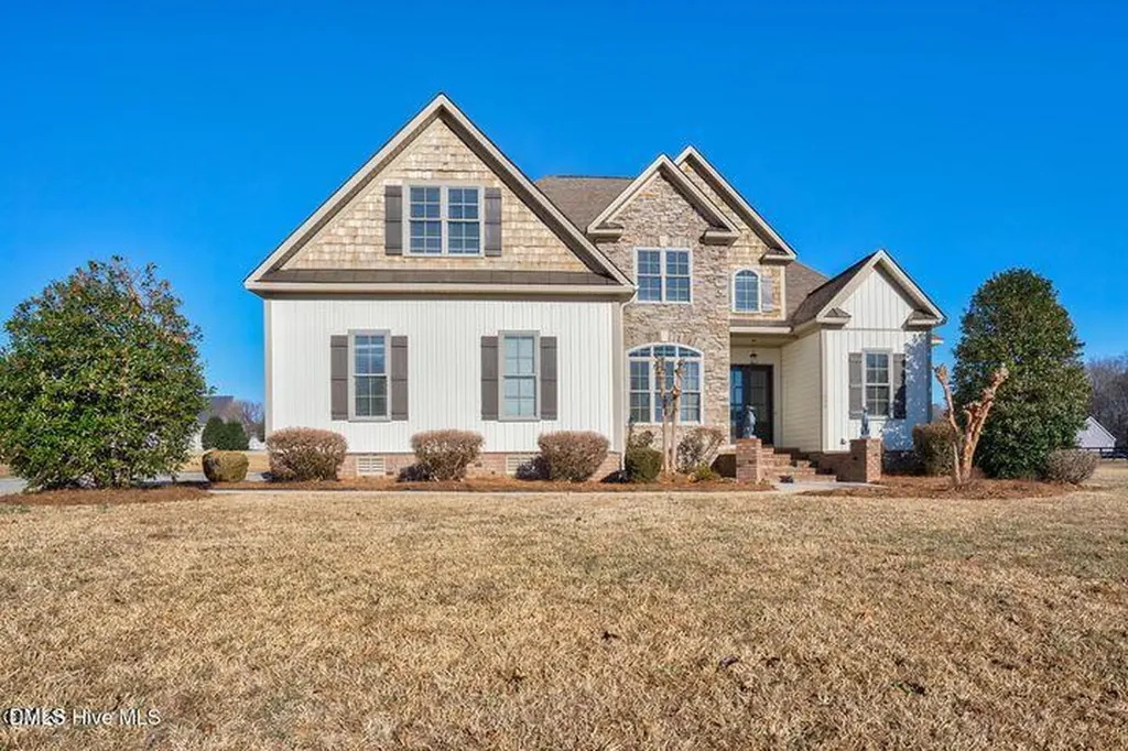 1030 Red Oak Hills Road Nashville NC 27856