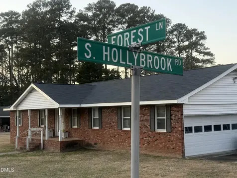 141 Forest Lane Wendell NC 27591