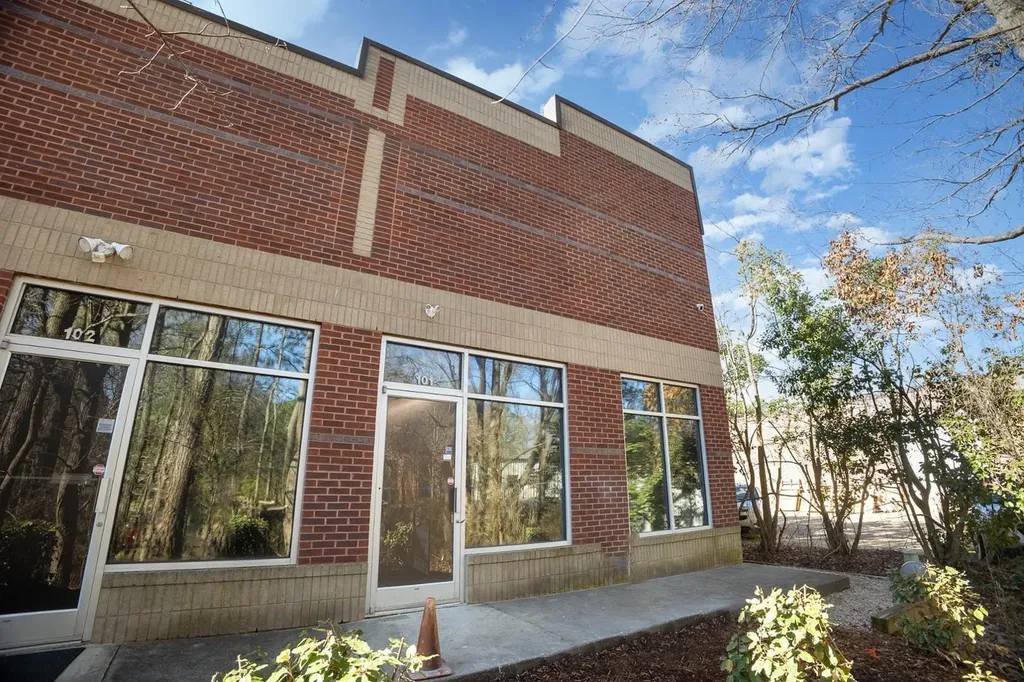 5621 Departure Drive Raleigh NC 27616