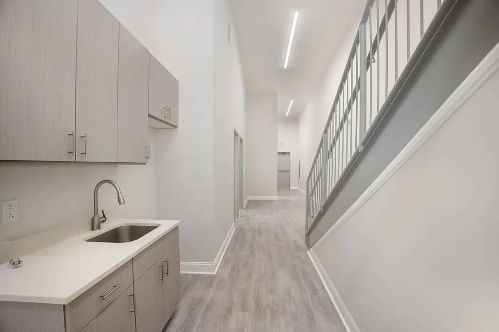 5621 Departure Drive Raleigh NC 27616