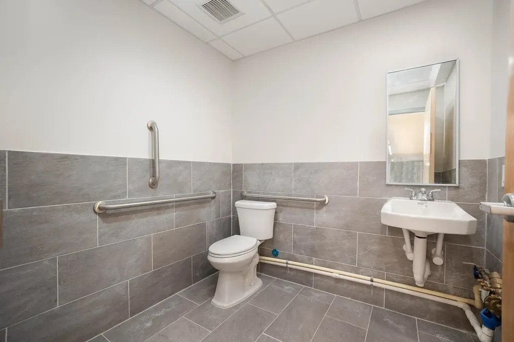 5621 Departure Drive Raleigh NC 27616