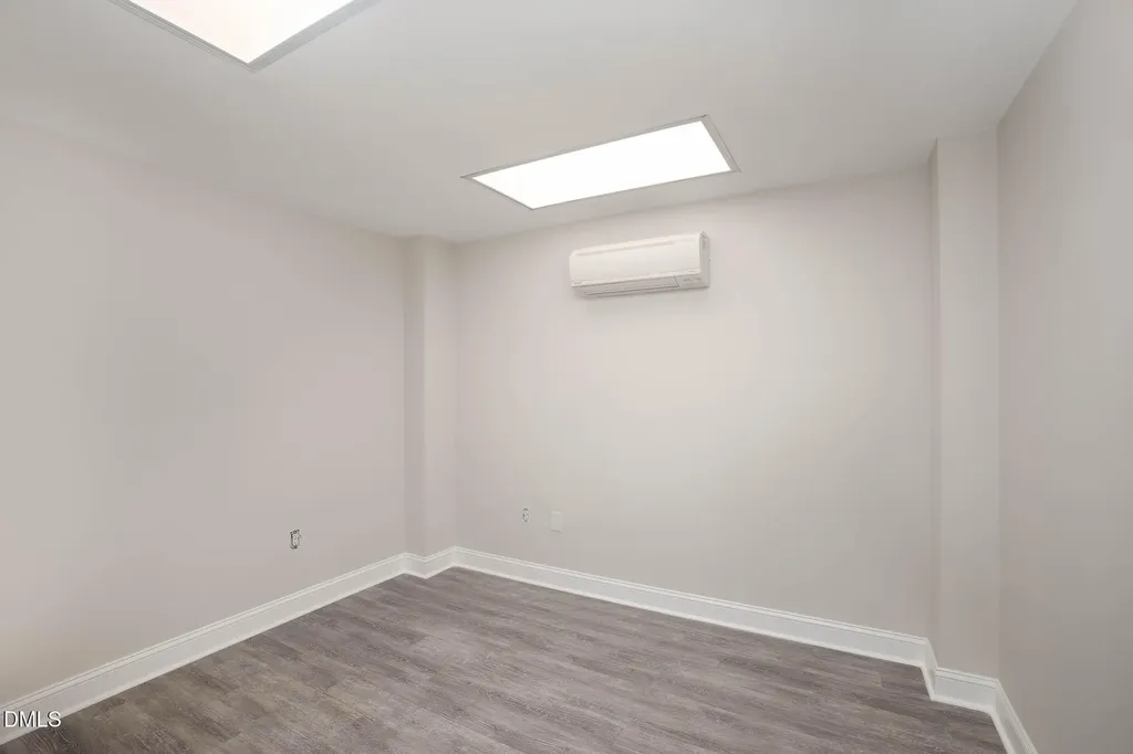 5621 Departure Drive Raleigh NC 27616