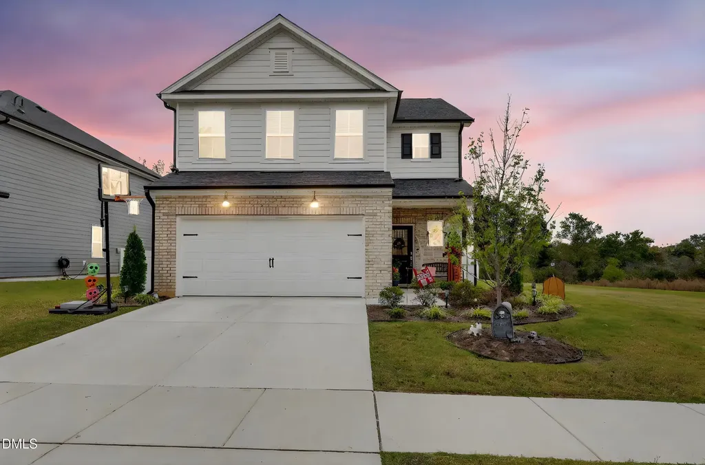 506 Donnegal Farm Drive Fuquay Varina NC 27526