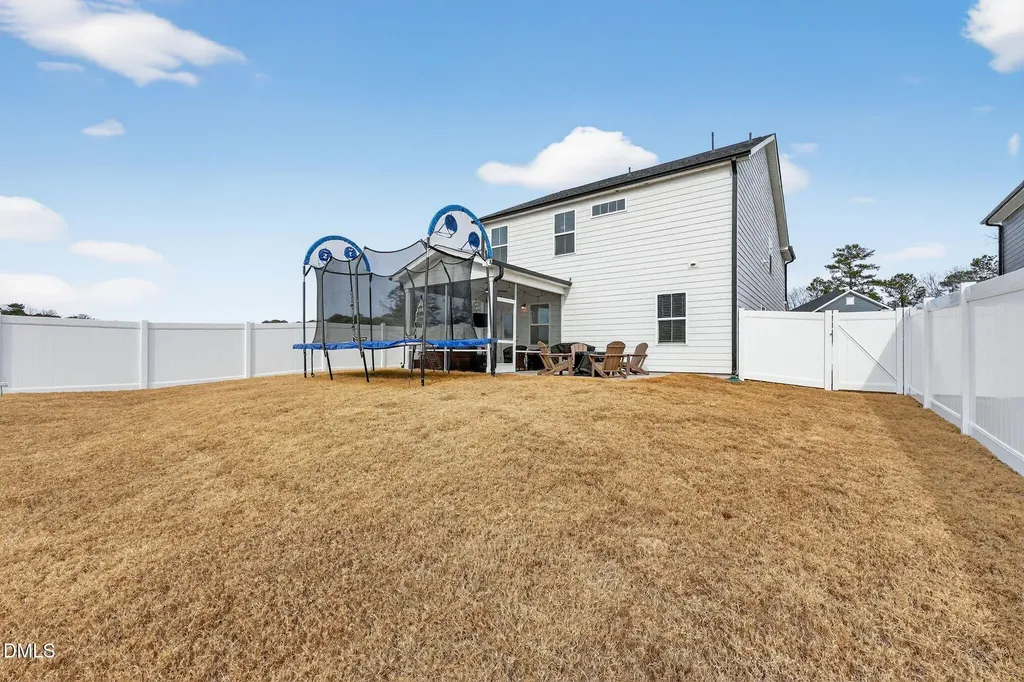 506 Donnegal Farm Drive Fuquay Varina NC 27526