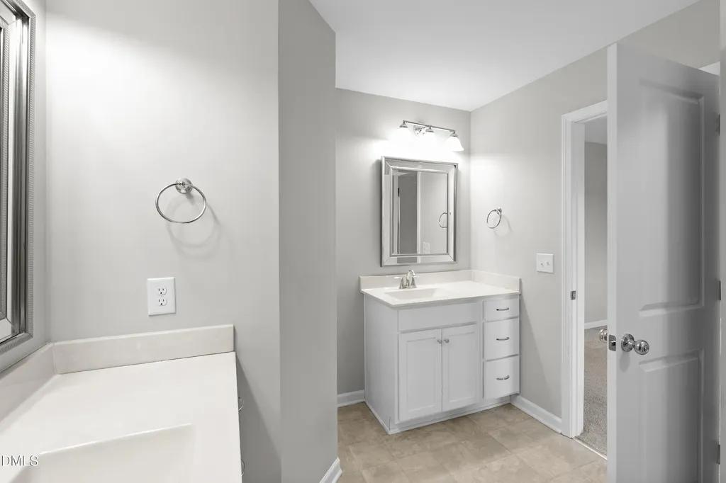 128 Bridge Street Fuquay Varina NC 27526