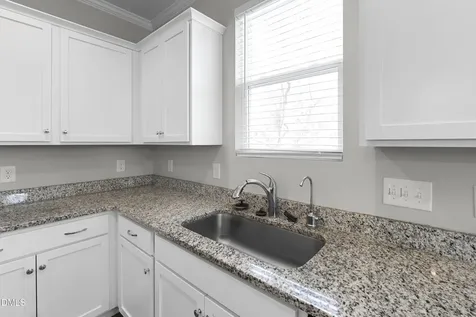 128 Bridge Street Fuquay Varina NC 27526