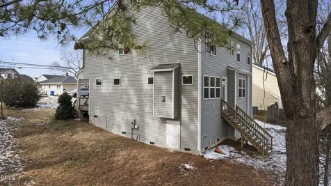 128 Bridge Street Fuquay Varina NC 27526