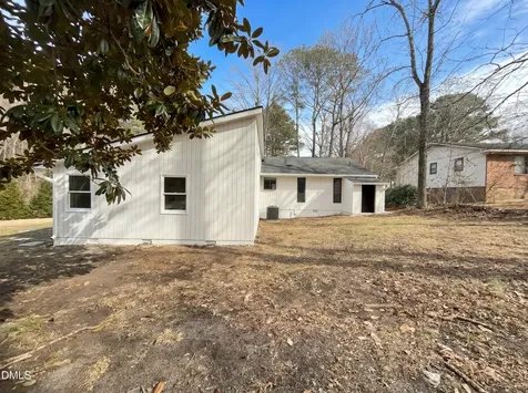 805 Wedgewood Avenue Zebulon NC 27597