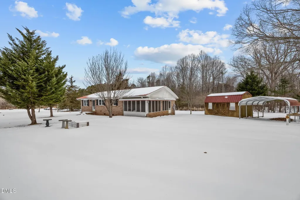 6416 Patterson Road Snow Camp NC 27349