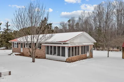 6416 Patterson Road Snow Camp NC 27349