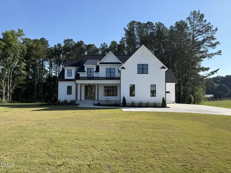 2590 Lassiter Road Four Oaks NC 27524