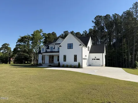 2590 Lassiter Road Four Oaks NC 27524