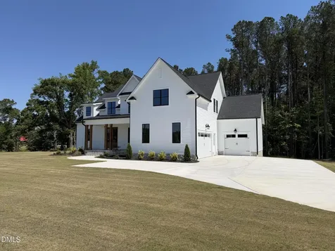 2590 Lassiter Road Four Oaks NC 27524