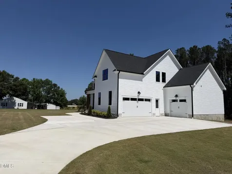 2590 Lassiter Road Four Oaks NC 27524