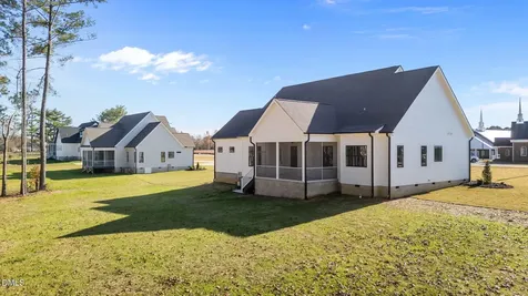 2590 Lassiter Road Four Oaks NC 27524