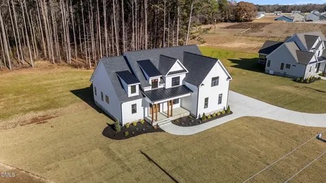 2590 Lassiter Road Four Oaks NC 27524