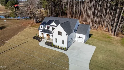2590 Lassiter Road Four Oaks NC 27524