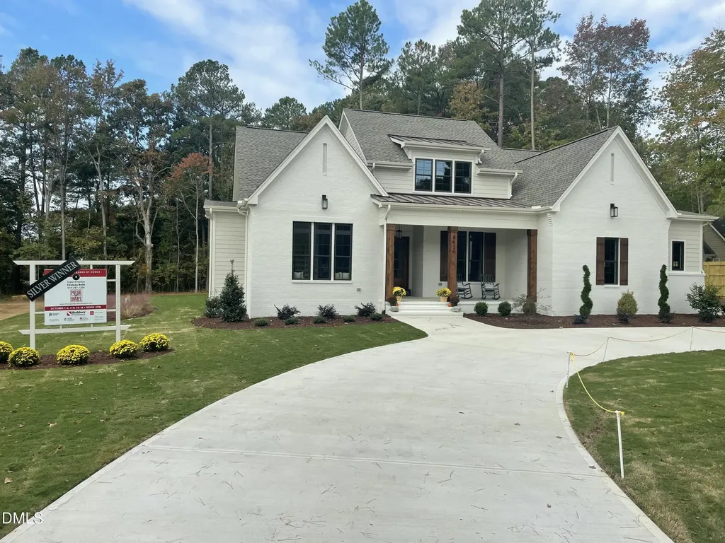 608 Warren Avenue Cary NC 27511