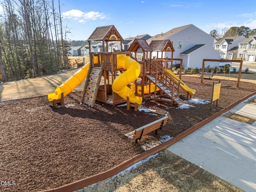 231 Bent Willow Clayton NC 27527