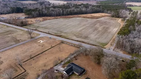 8462 Joe Brown Highway S Clarendon NC 28432