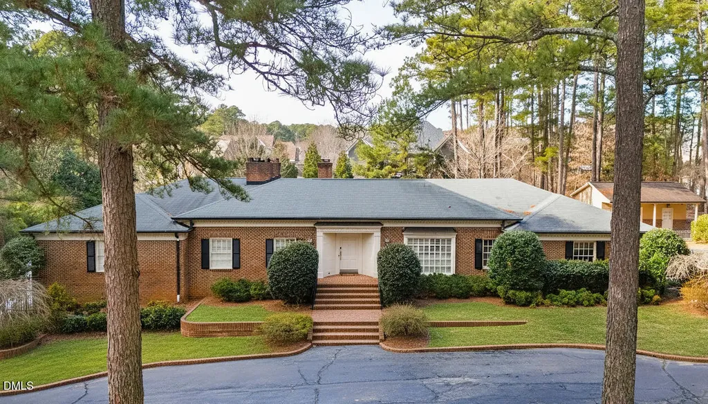 5515 Lambshire Drive Raleigh NC 27612