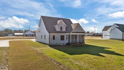 2568 Lassiter Road Four Oaks NC 27524