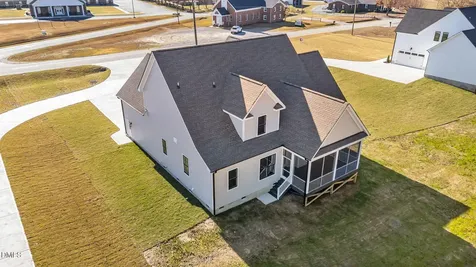 2568 Lassiter Road Four Oaks NC 27524
