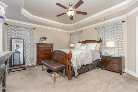40 Oscar Wilde Way Youngsville NC 27596