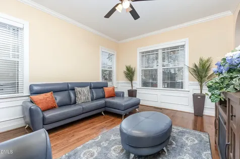 40 Oscar Wilde Way Youngsville NC 27596